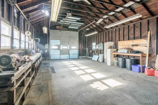 $450,000 | 371 Frey Meadows Road, Pocahontas, IL 62275