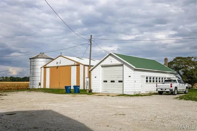 $450,000 | 371 Frey Meadows Road, Pocahontas, IL 62275