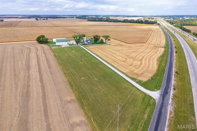 $450,000 | 371 Frey Meadows Road, Pocahontas, IL 62275