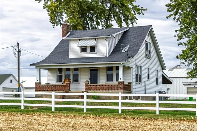 $450,000 | 371 Frey Meadows Road, Pocahontas, IL 62275