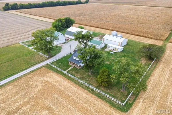 $425,000 | 371 Frey Meadows Road, Pocahontas, IL 62275