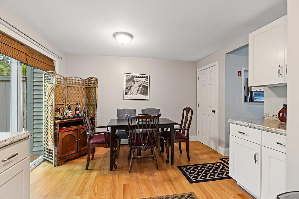 83 Middle Street, Unit 4 Hallowell, ME 04347 - Photo 15 of 47 26_BP5A3612_DxO_mls
