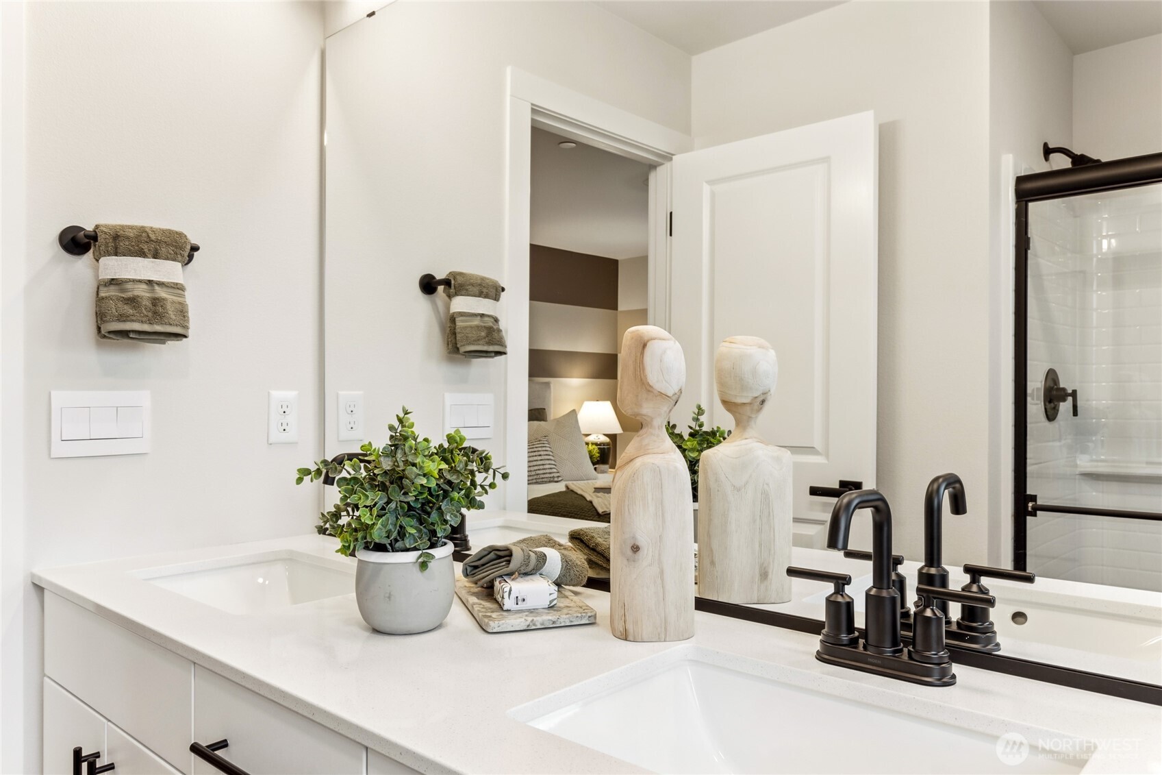 19524 16th Avenue Southeast, Unit D5 Bothell, WA 98012 - Photo 24 of 25