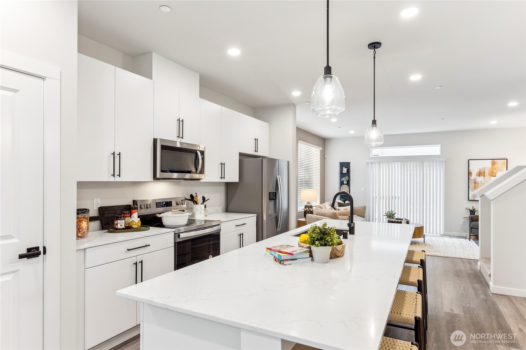 19524 16th Avenue Southeast, Unit D5 Bothell, WA 98012 - Photo 9 of 25