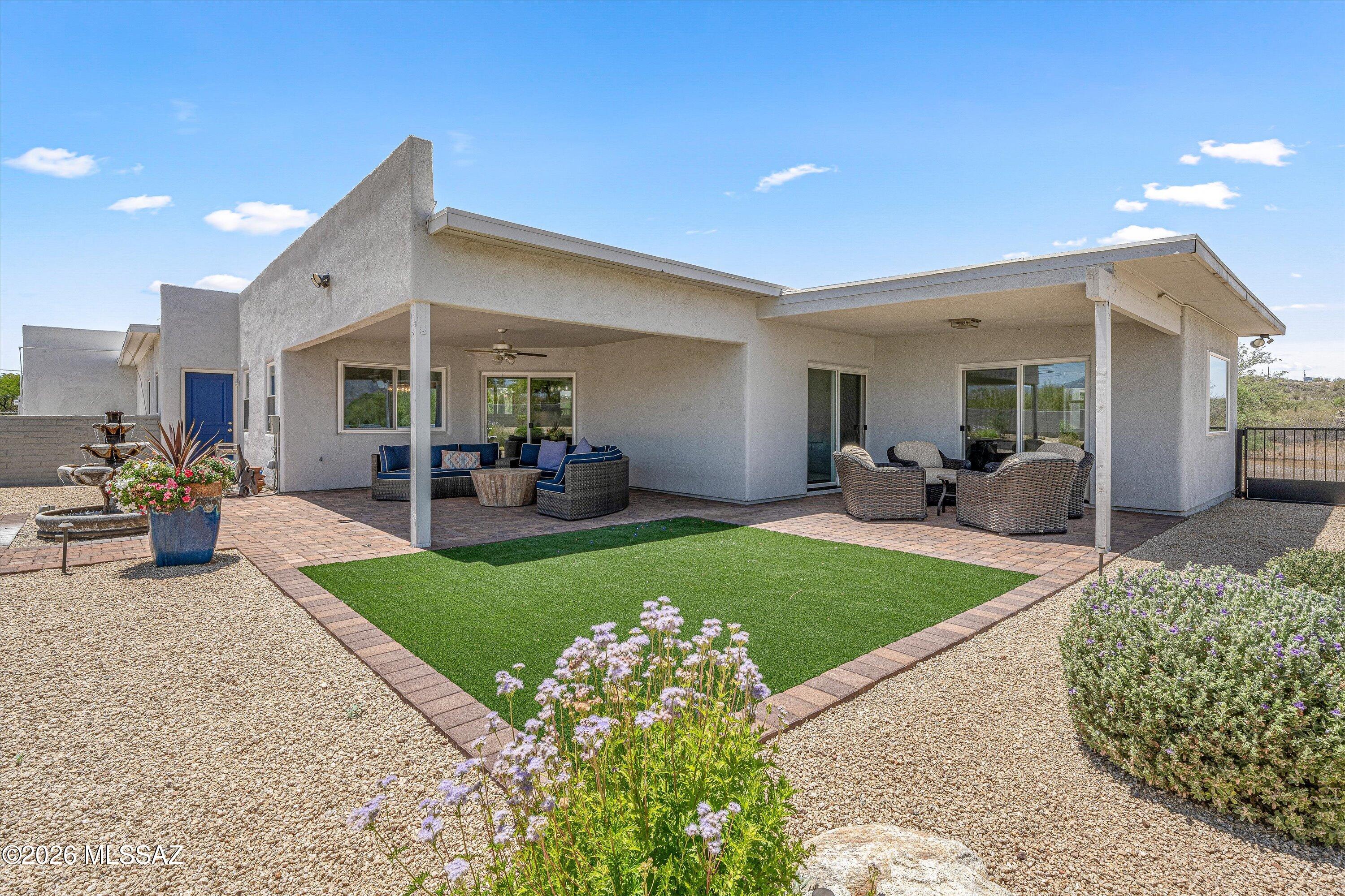 10015 East Fort Lowell Road Tucson, AZ 85749 - Photo 5 of 45 Professionally landscaped back