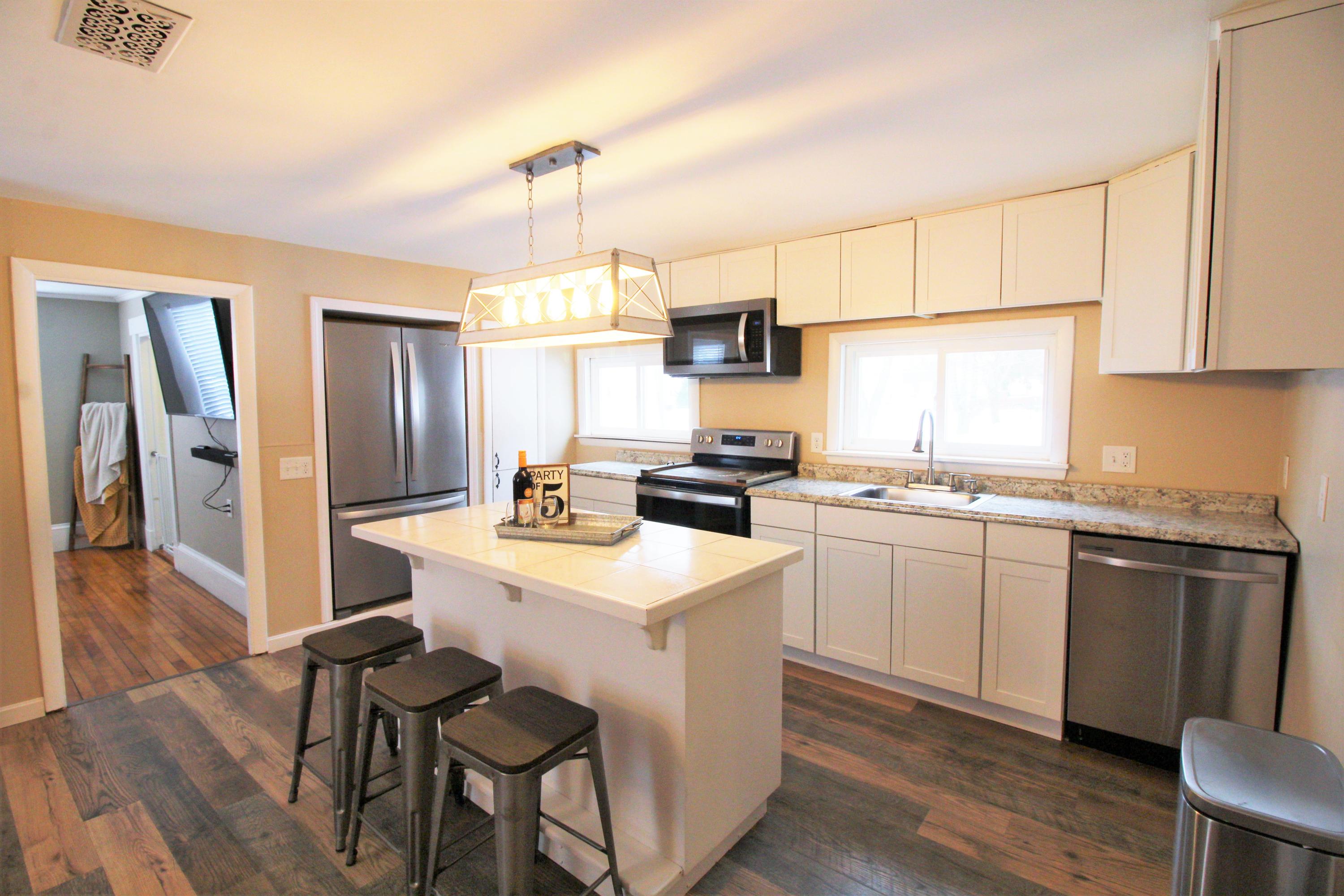 1022 Main Street Bangor, ME 04401 - Photo 5 of 52 2021-02-22 11.55.49