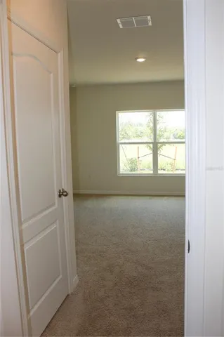 a view of empty room with window