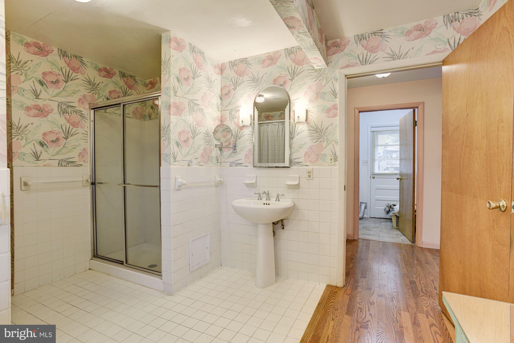 609 Church Road Reisterstown, MD 21136 - Photo 13 of 29 Primary Full Bath