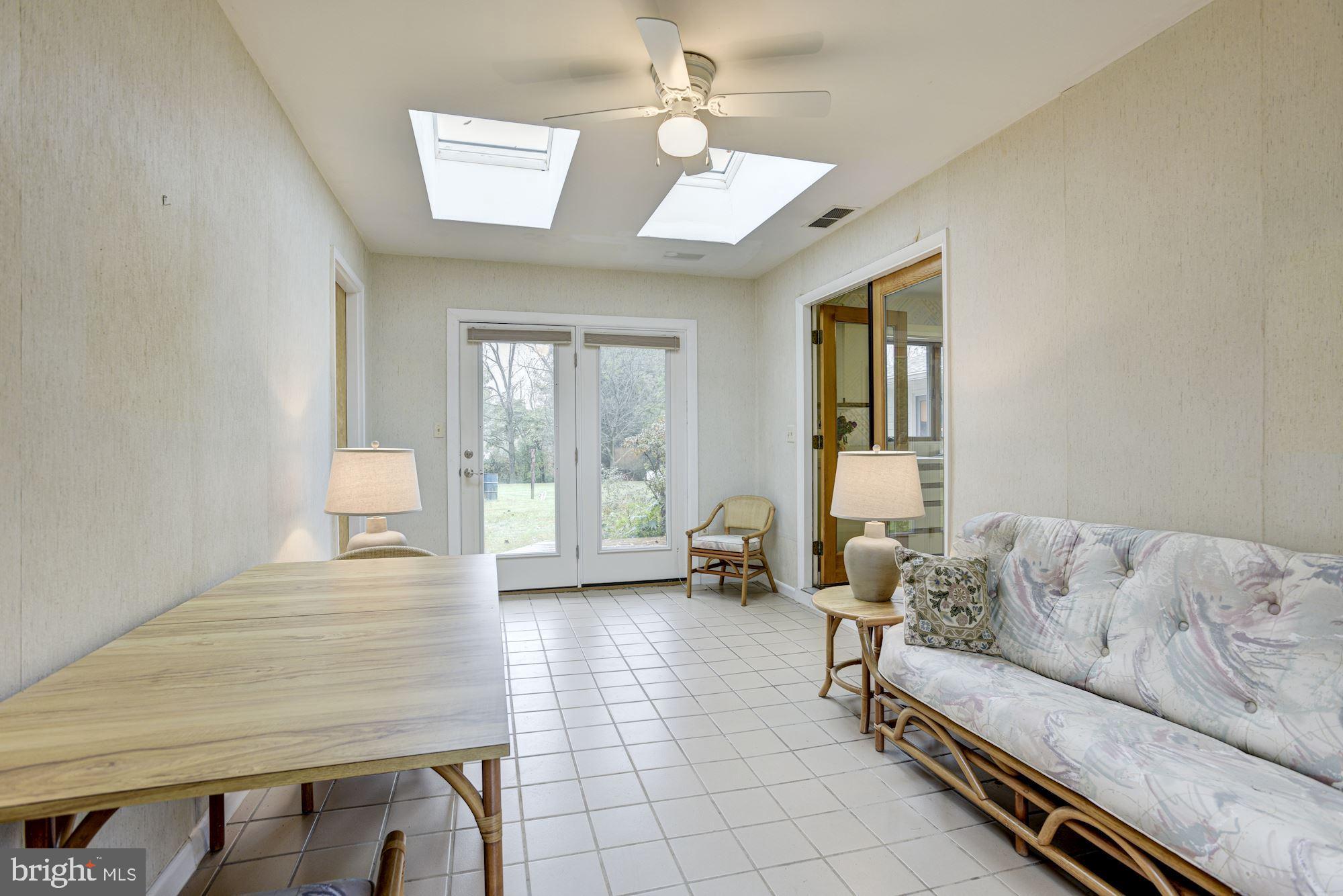 609 Church Road Reisterstown, MD 21136 - Photo 23 of 29 Sunroom | Skylights