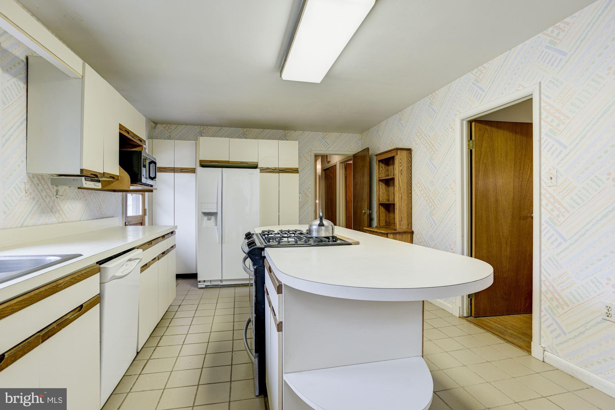609 Church Road Reisterstown, MD 21136 - Photo 9 of 29 Eat-In Kitchen