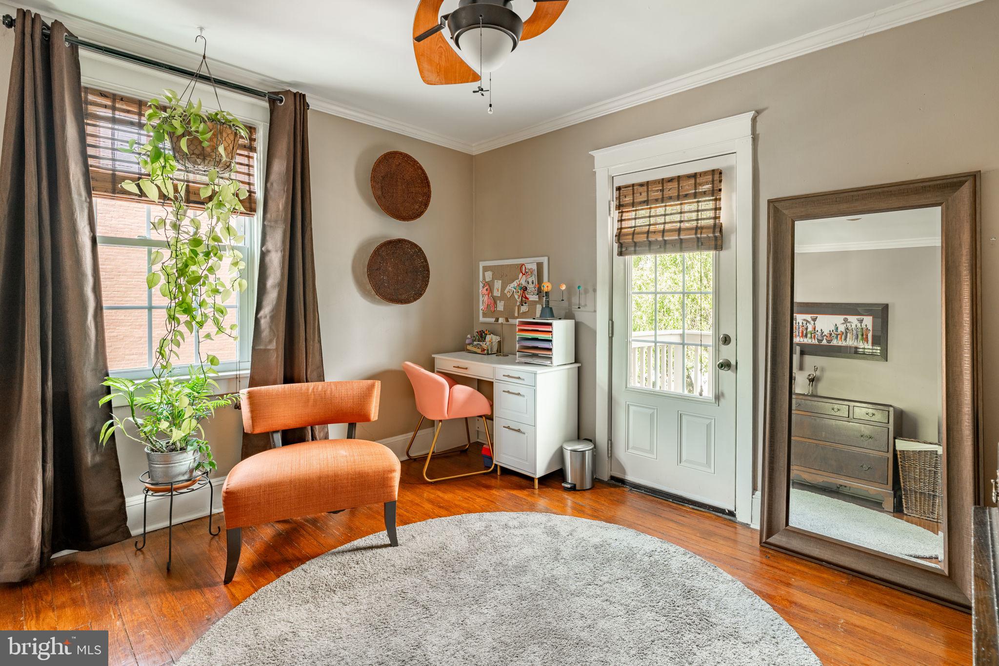 227 Ruby Street Lancaster, PA 17603 - Photo 15 of 42 a room with furniture and a window