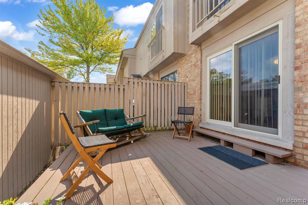 745 Oak Brook Ridge Drive Rochester Hills, MI 48307 - Photo 25 of 34
