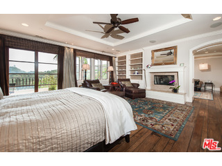 2100 Queensferry Road Los Angeles, CA 90049 - Photo 20 of 38