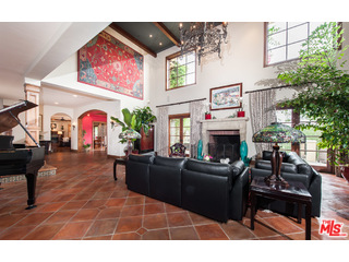 2100 Queensferry Road Los Angeles, CA 90049 - Photo 6 of 38