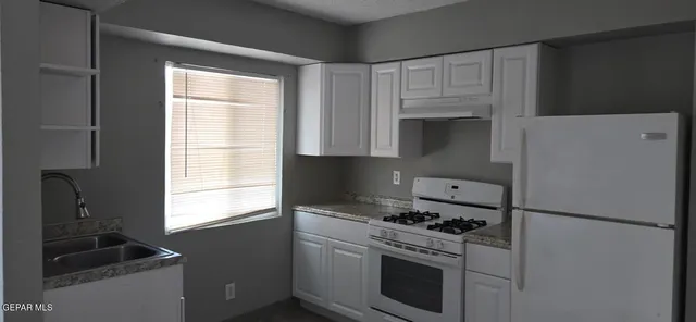 $425,000 | 187 North Awbrey Street, Unit 1 2 3 4 5, El Paso, TX 79905