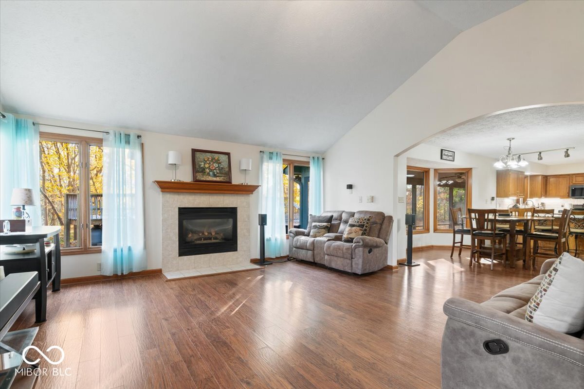 7807 Lafayette Road Indianapolis, IN 46278 - Photo 4 of 38 Gallery Image 4
