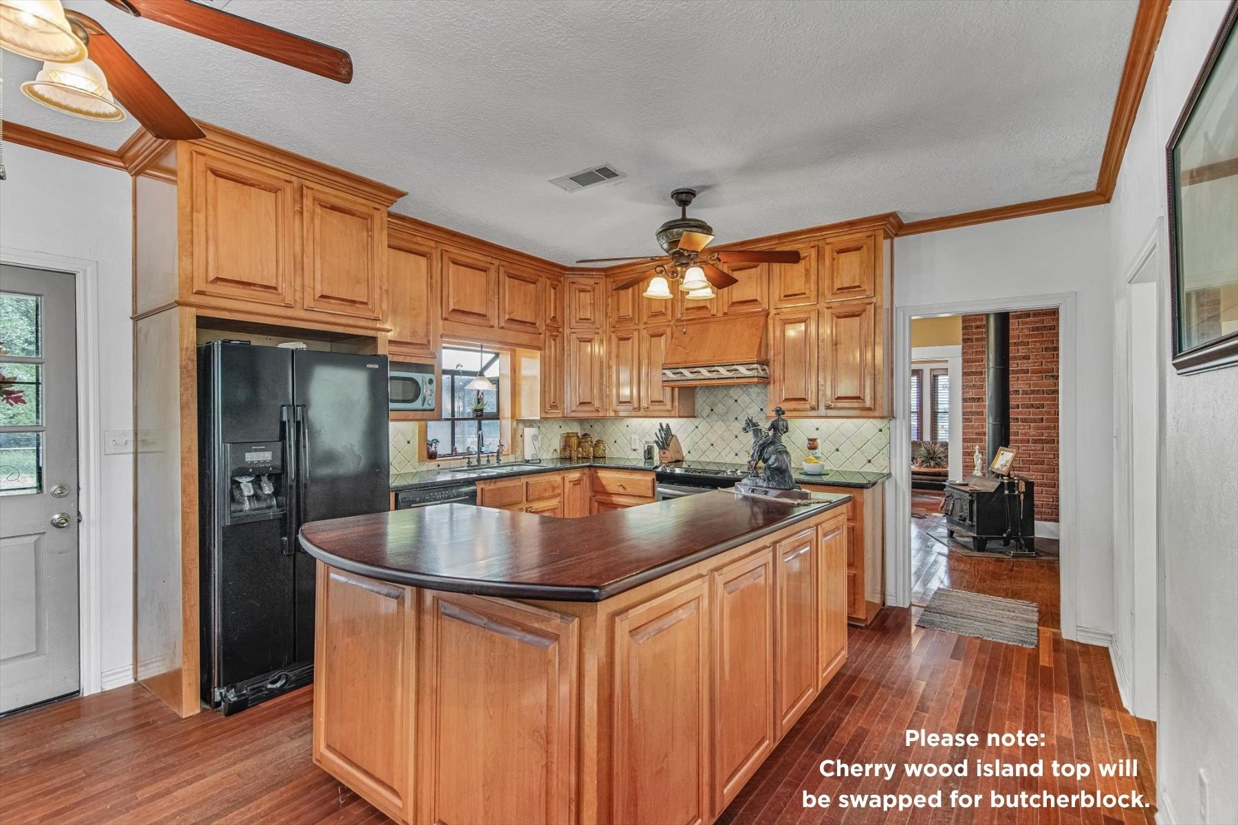 284 County Road 2003 South Liberty, TX 77575 - Photo 7 of 49 Kitchen