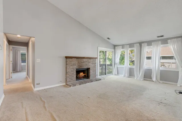 $310,000 | 938 Hidden Lake Drive, Unit 938, Buffalo Grove, IL 60089