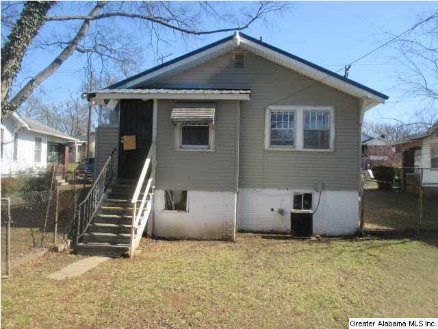 808 Valley Road Fairfield, AL 35064 - Photo 11 of 13