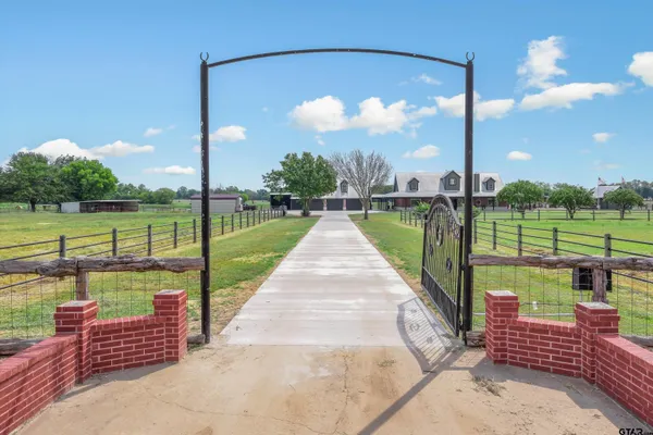 $1,495,000 | 733 Rains County Road 1430, Point, TX 75472