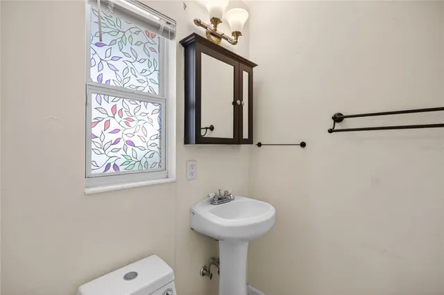 $310,000 | 1245 North Pineapple Lane, Eustis, FL 32726