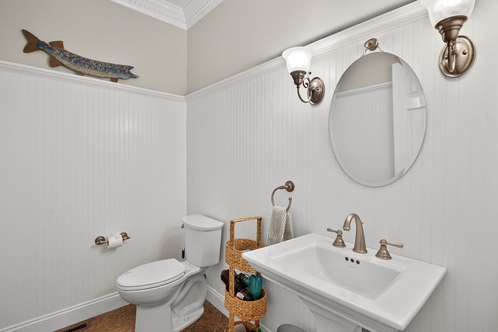 2 Jillson Way Sandwich, MA 02537 - Photo 12 of 41