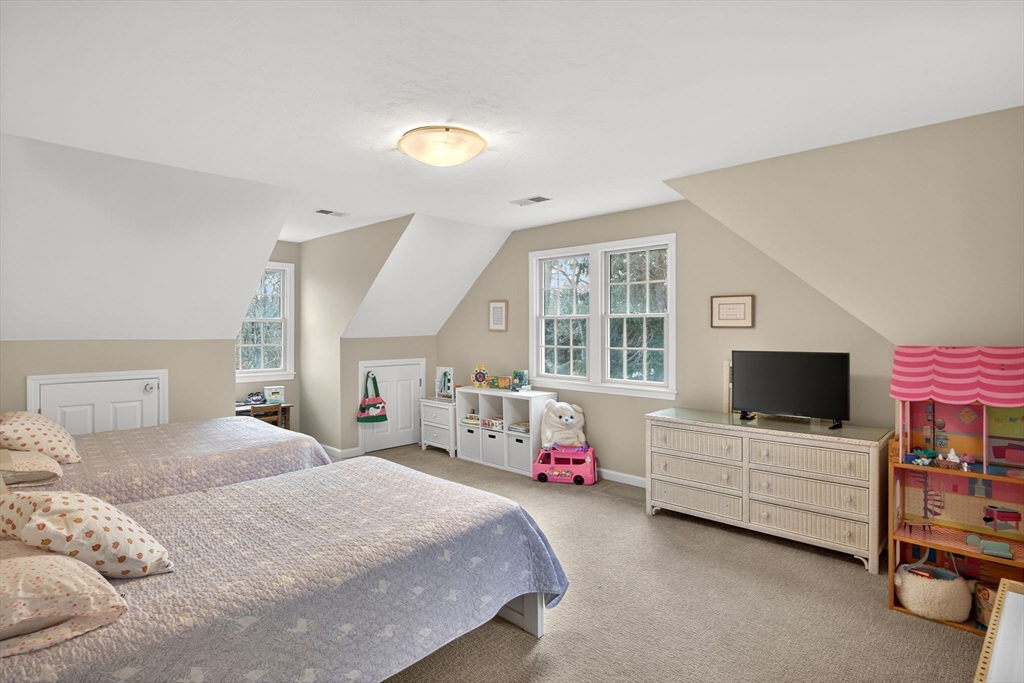 2 Jillson Way Sandwich, MA 02537 - Photo 25 of 41