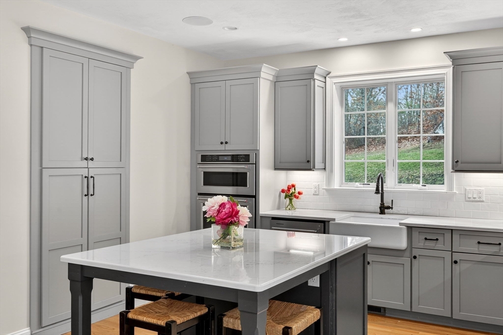 2 Jillson Way Sandwich, MA 02537 - Photo 4 of 41