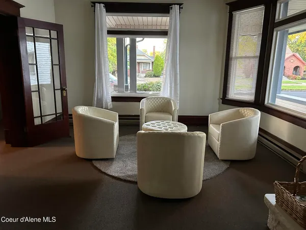 $1,050,000 | 418 East Mission Avenue, Spokane, WA 99202
