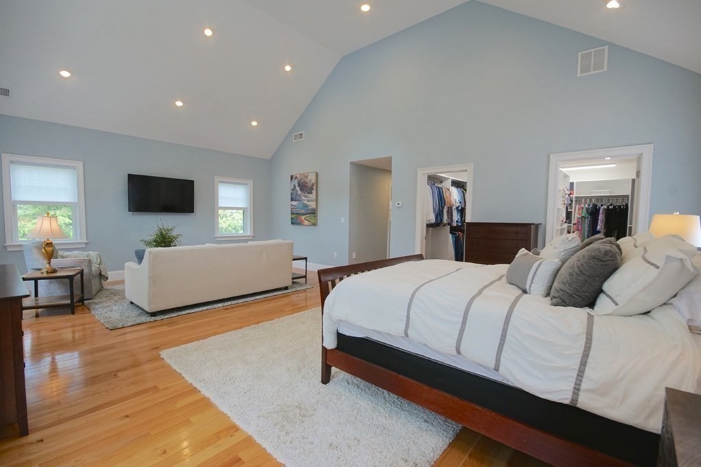 13 Warren Street Needham, MA 02492 - Photo 22 of 34 a bedroom with bed and window