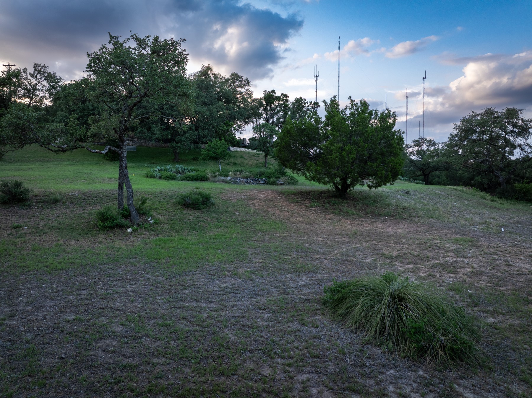 1106 The High Road Austin, TX 78746 - Photo 5 of 20 Site has nice natural terrace for house above negative edge pool perhaps?