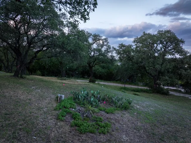 $2,900,000 | 1106 The High Road, Austin, TX 78746