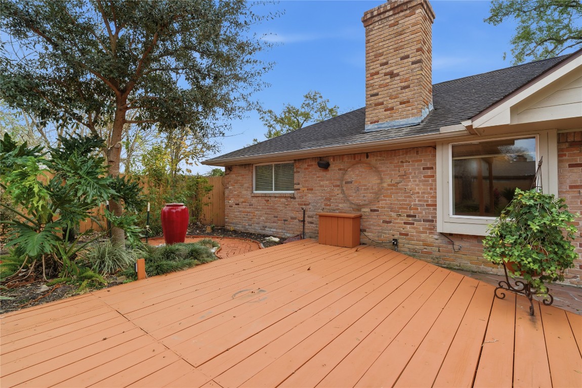 2003 Richvale Lane Houston, TX 77062 - Photo 25 of 29 a view of a house with a patio