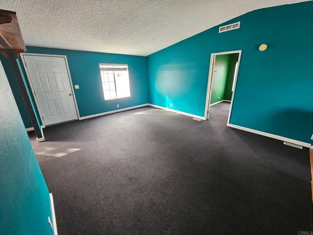 a view of empty room with window