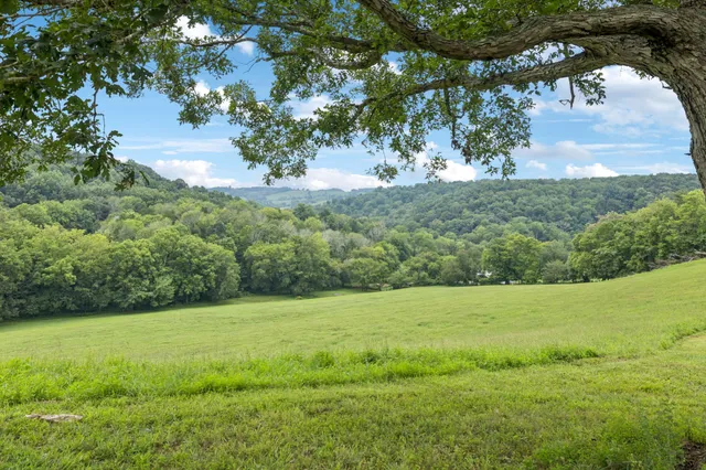 $565,000 | 994 Bull Run Road, Lynchburg, TN 37352