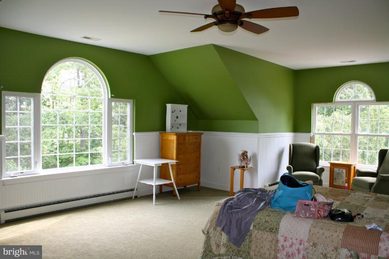 1818 Hatfield Road Huntingtown, MD 20639 - Photo 21 of 30 Bedroom