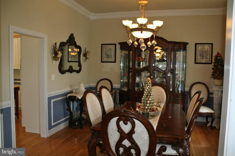 1818 Hatfield Road Huntingtown, MD 20639 - Photo 6 of 30 Dining Room