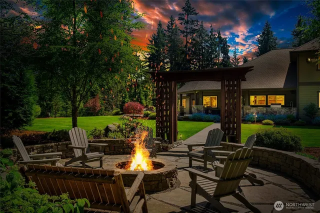 $2,849,950 | 14331 240 Street Southeast, Snohomish, WA 98296