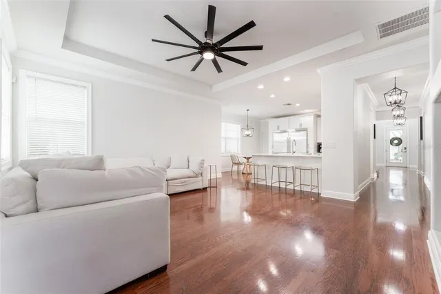 $650,000 | 16007 Loneoak View Drive, Lithia, FL 33547