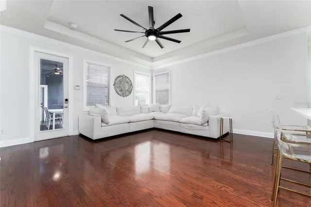 $650,000 | 16007 Loneoak View Drive, Lithia, FL 33547