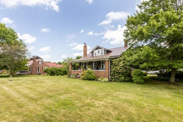 2132 Mercer Road New Brighton, PA 15066 - Photo 3 of 34