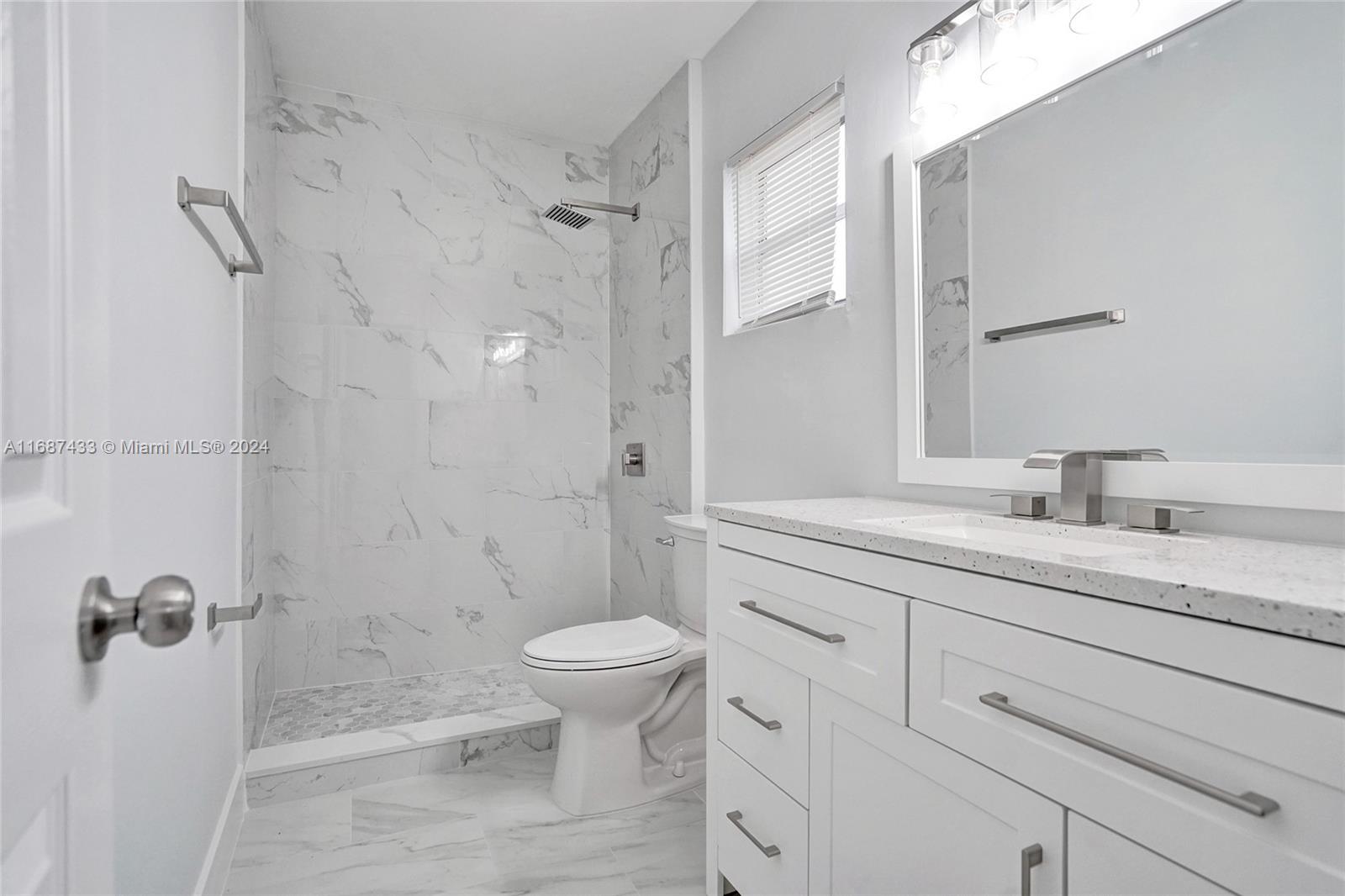 2516 Raleigh Street Hollywood, FL 33020 - Photo 13 of 24