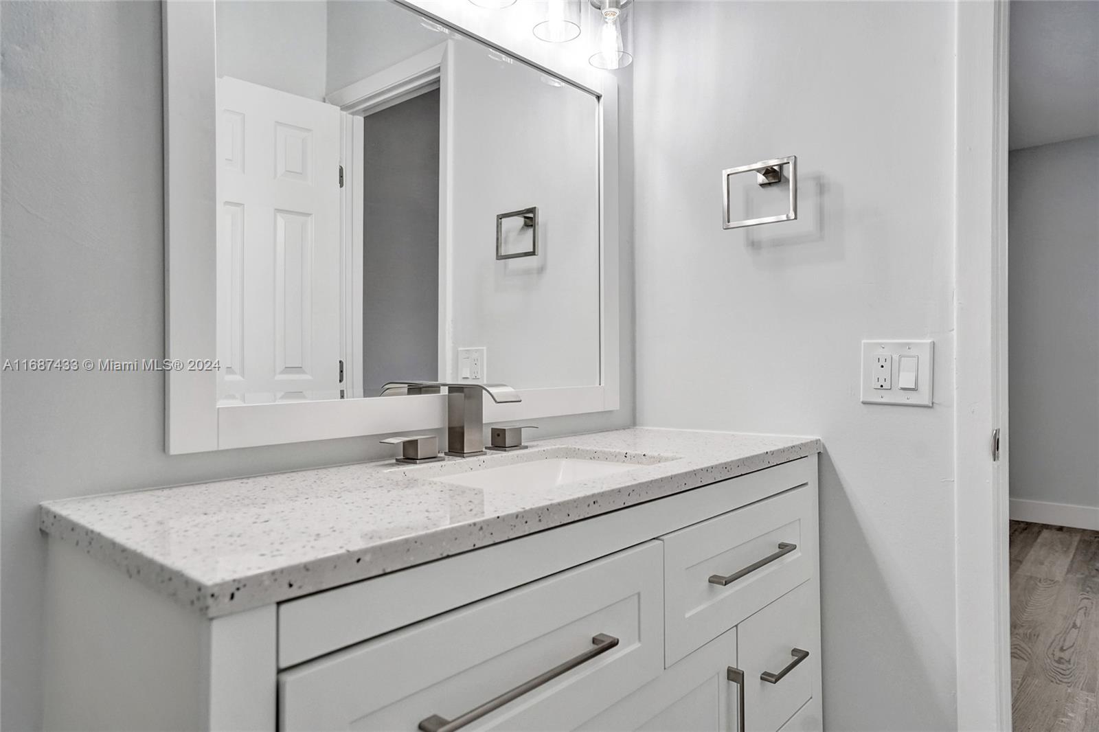 2516 Raleigh Street Hollywood, FL 33020 - Photo 15 of 24