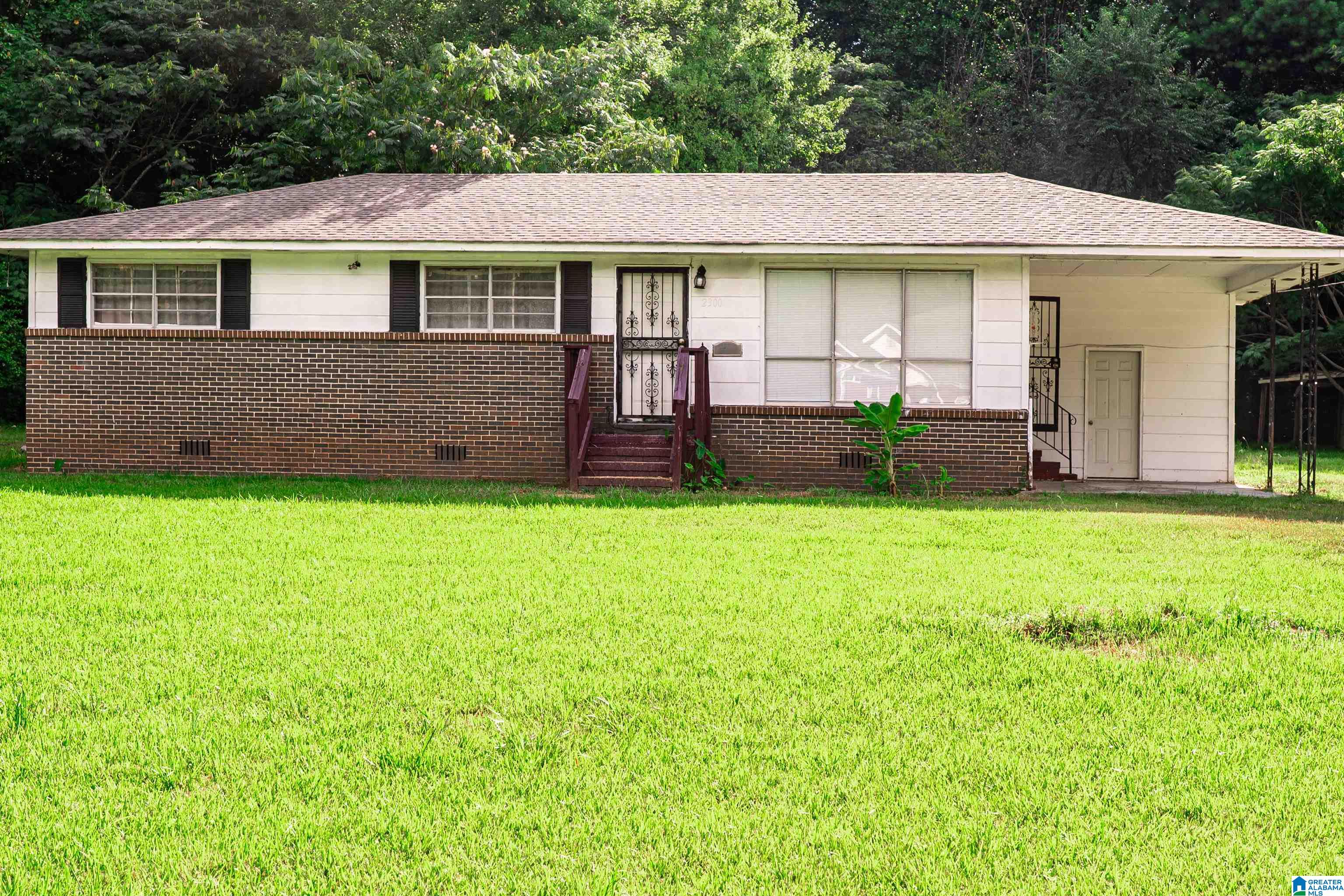 2300 Roberta Road Birmingham, AL 35214 - Photo 1 of 11