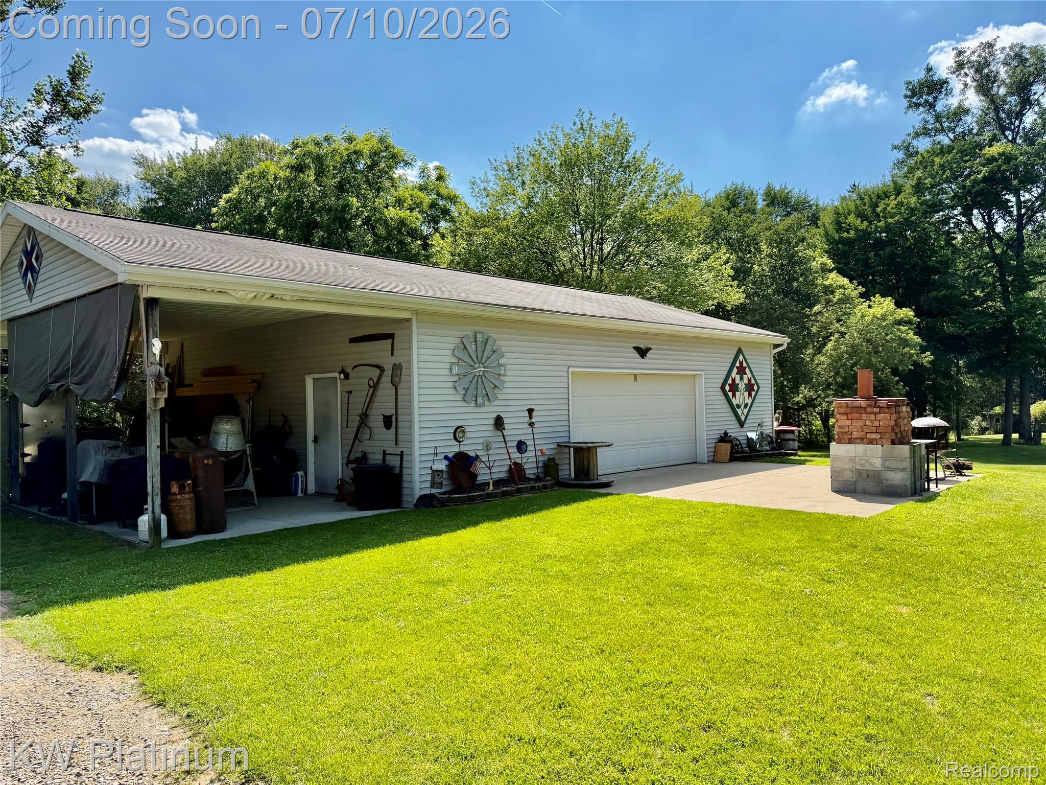 1581 Emerson Road Goodells, MI 48027 - Photo 24 of 45 IMG_7609.jpeg