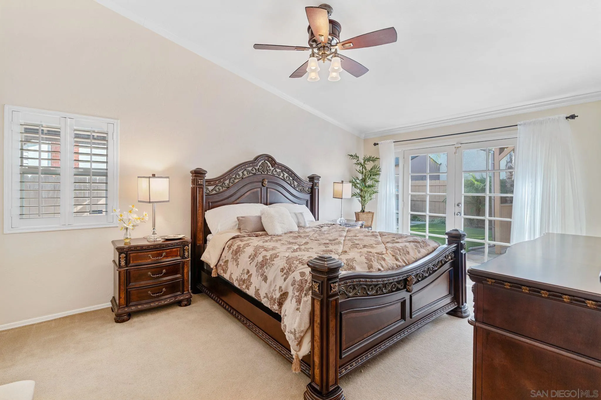 3533 Oakleaf Court Spring Valley, CA 91977 - Photo 20 of 38 a bedroom with a bed and a window