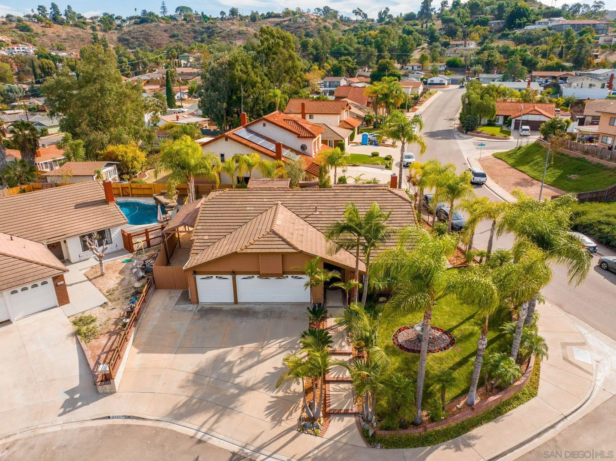 3533 Oakleaf Court Spring Valley, CA 91977 - Photo 31 of 38 a view of a city