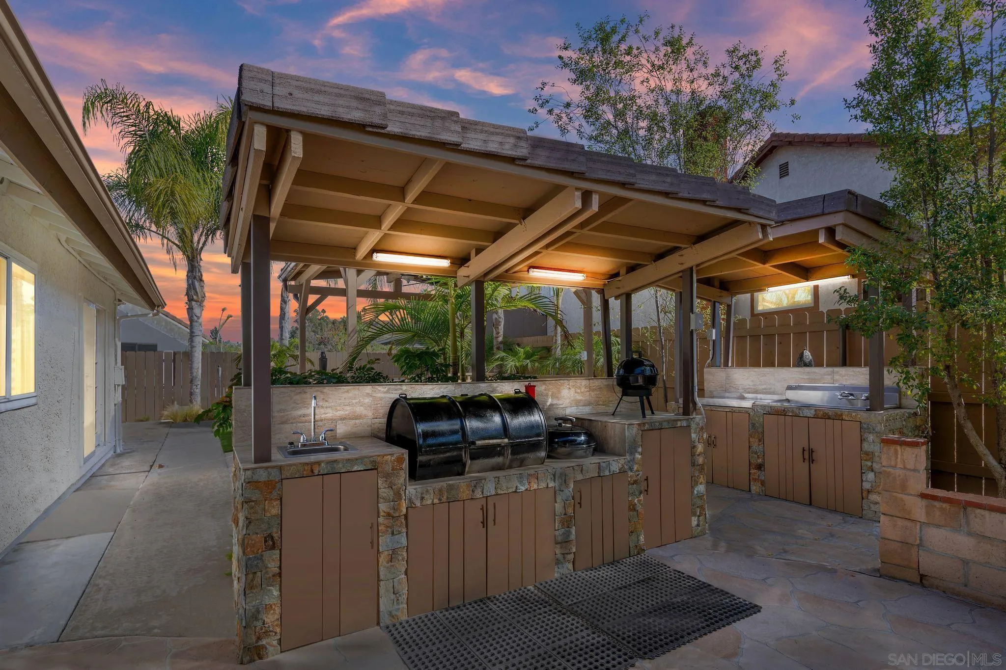 3533 Oakleaf Court Spring Valley, CA 91977 - Photo 38 of 38 a view of backyard with sitting area