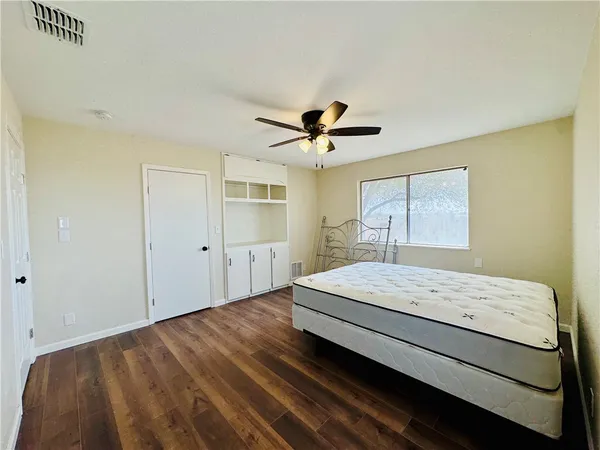 $1,650 | 1185 Fm 1540, Sandia, TX 78383
