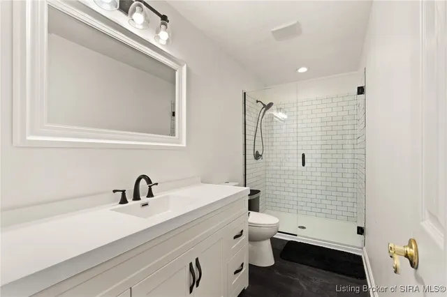 $699,000 | 1605 Nole Drive, Jeffersonville, IN 47130